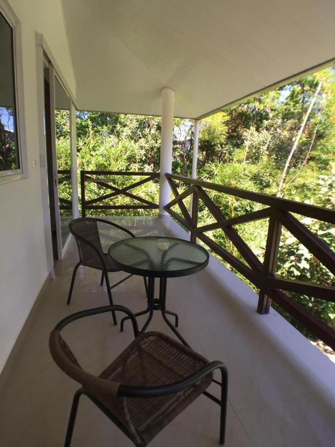 لاس لاخاس Magic Mountain Lodge المظهر الخارجي الصورة