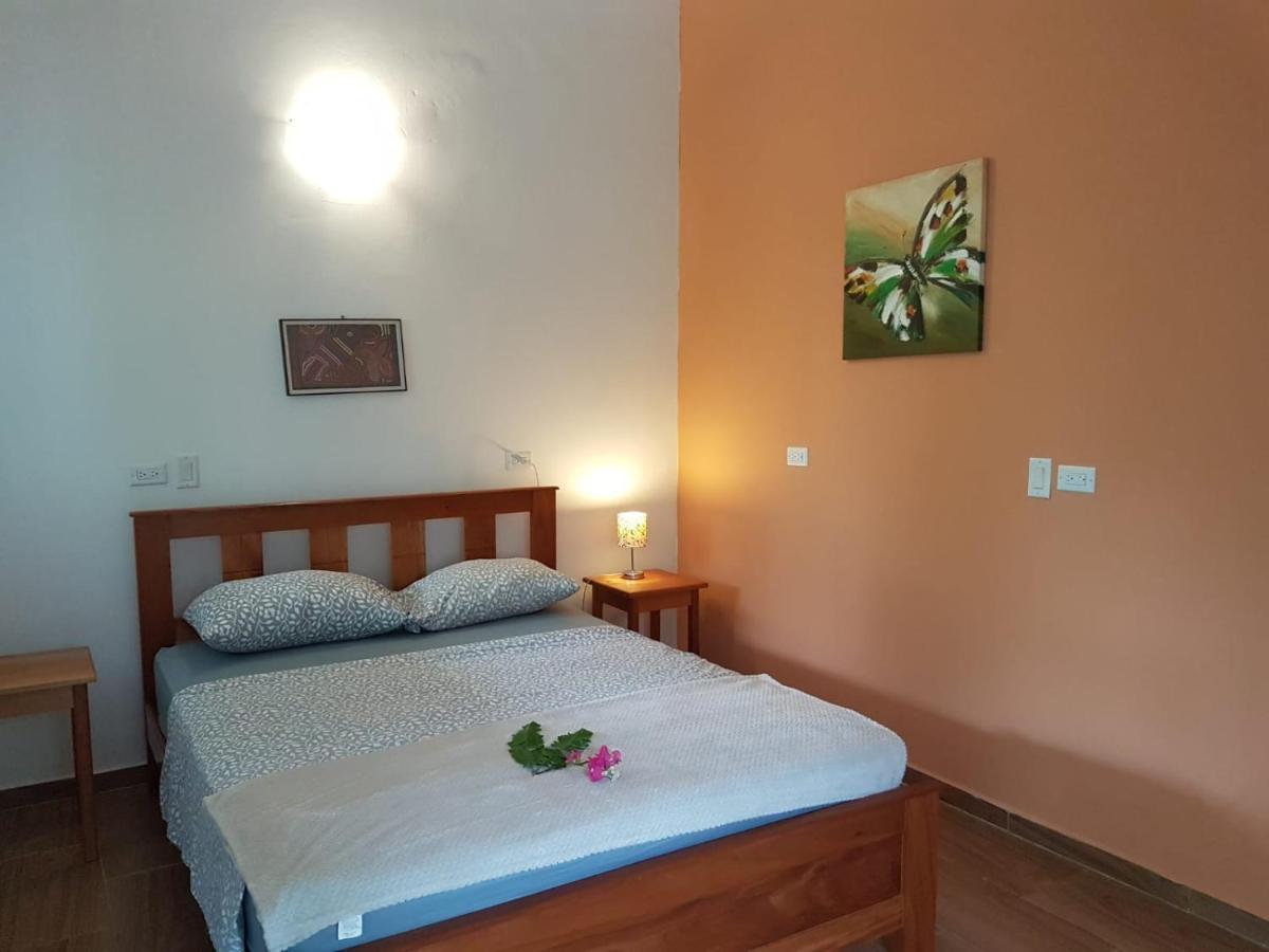 لاس لاخاس Magic Mountain Lodge المظهر الخارجي الصورة