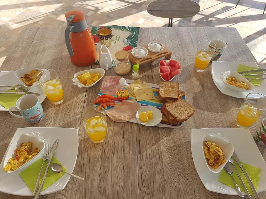 لاس لاخاس Magic Mountain Lodge المظهر الخارجي الصورة